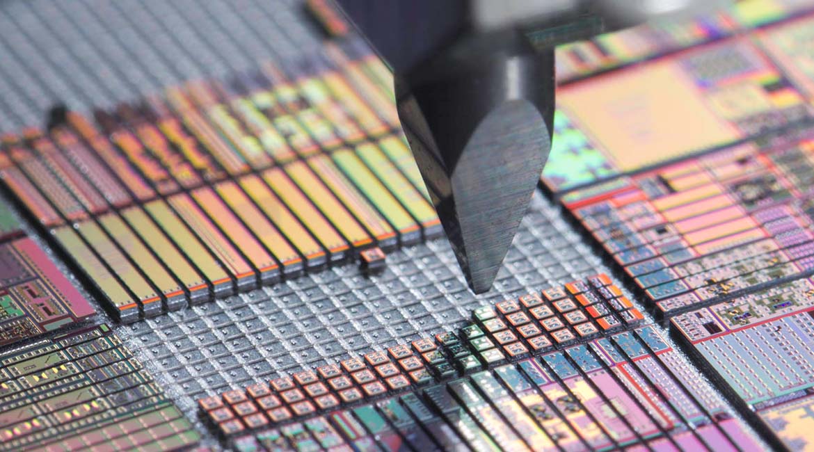 Photonics assembly and testing – From Lab to Fab – ficonTEC Service